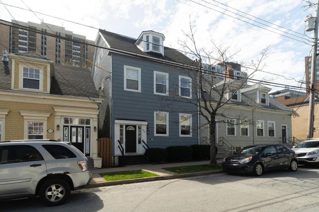 Quaint #1 In Historic Area Apartment