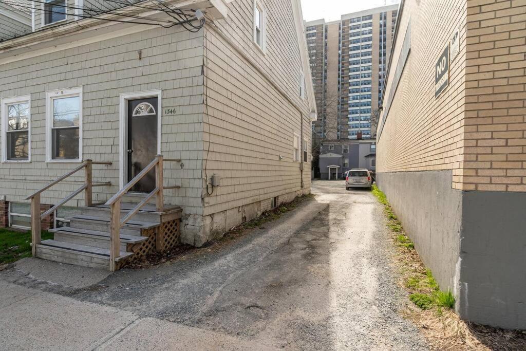 Quaint #1 In Historic Area *